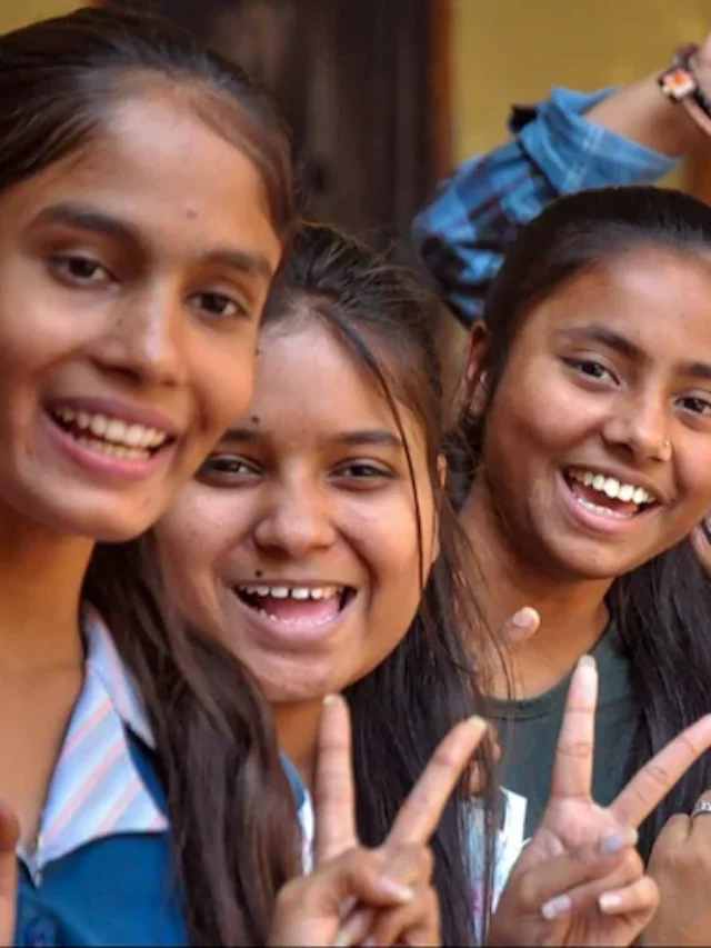 UP बोर्ड 10वीं, 12वीं परिणाम 2025: अप्रैल के अंतिम सप्ताह में संभावित घोषणा, जानें कैसे करें चेक