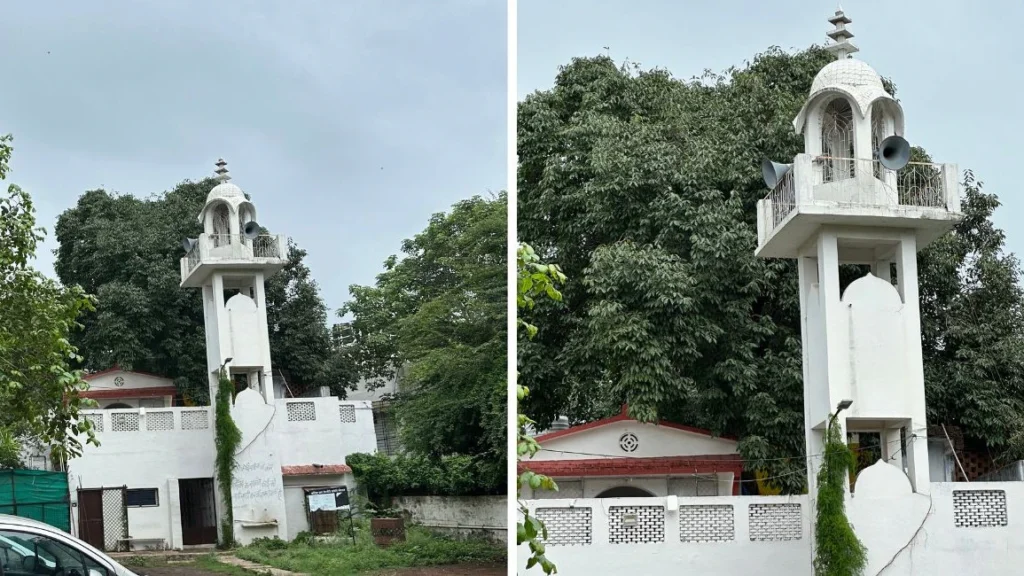 भोपाल में 300 साल पुरानी मस्जिद पर मचा बवाल, अजान की आवाज से पढ़ाई में बाधा? जानिए पूरा विवाद