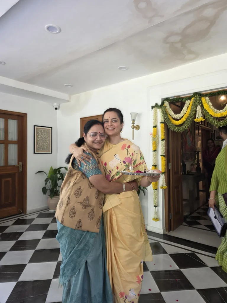 कंगना रनौत के घर हुआ ऐतिहासिक आयोजन, सांसद भारती पारधी की हुई खास मुलाकात